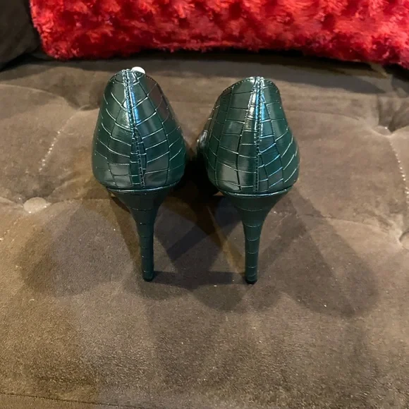 TORGEIS heels - Picture 4 of 6